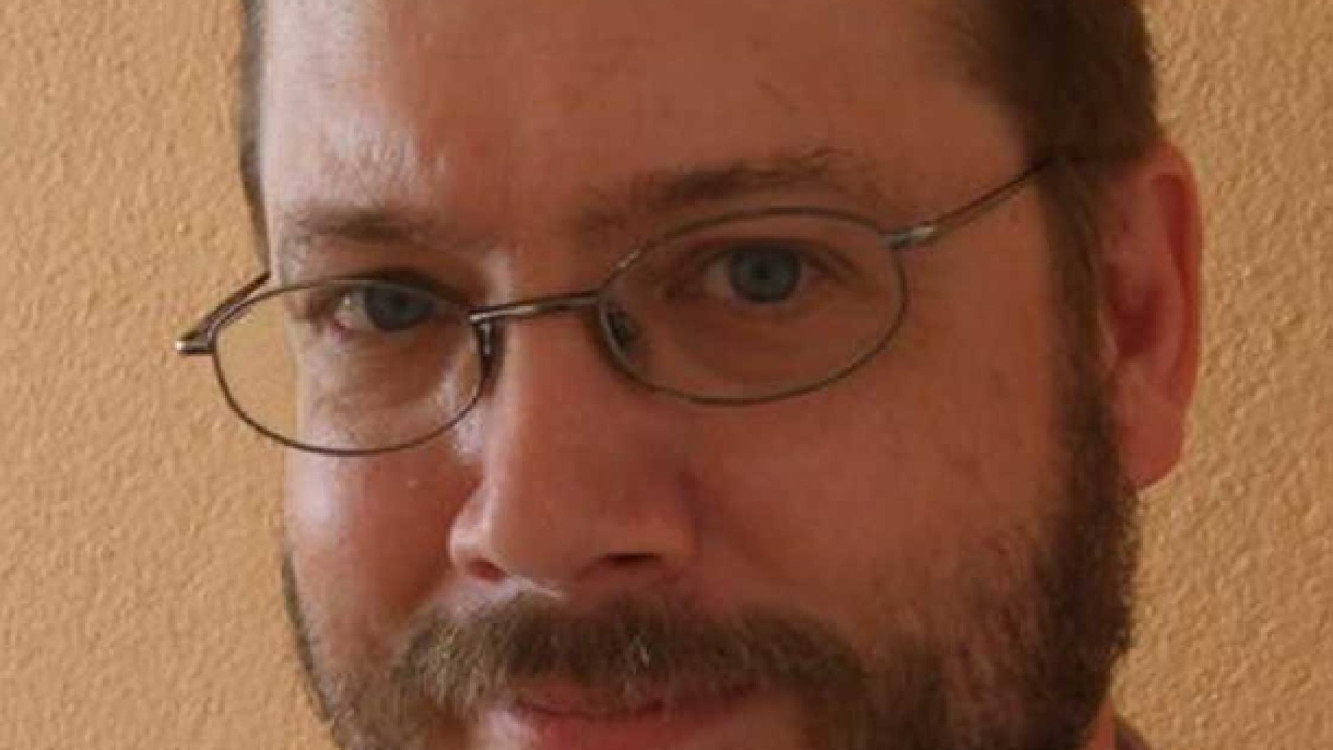 Un professeur d’Emmaüs s’interroge sur la pertinence de l’anarchie chrétienne