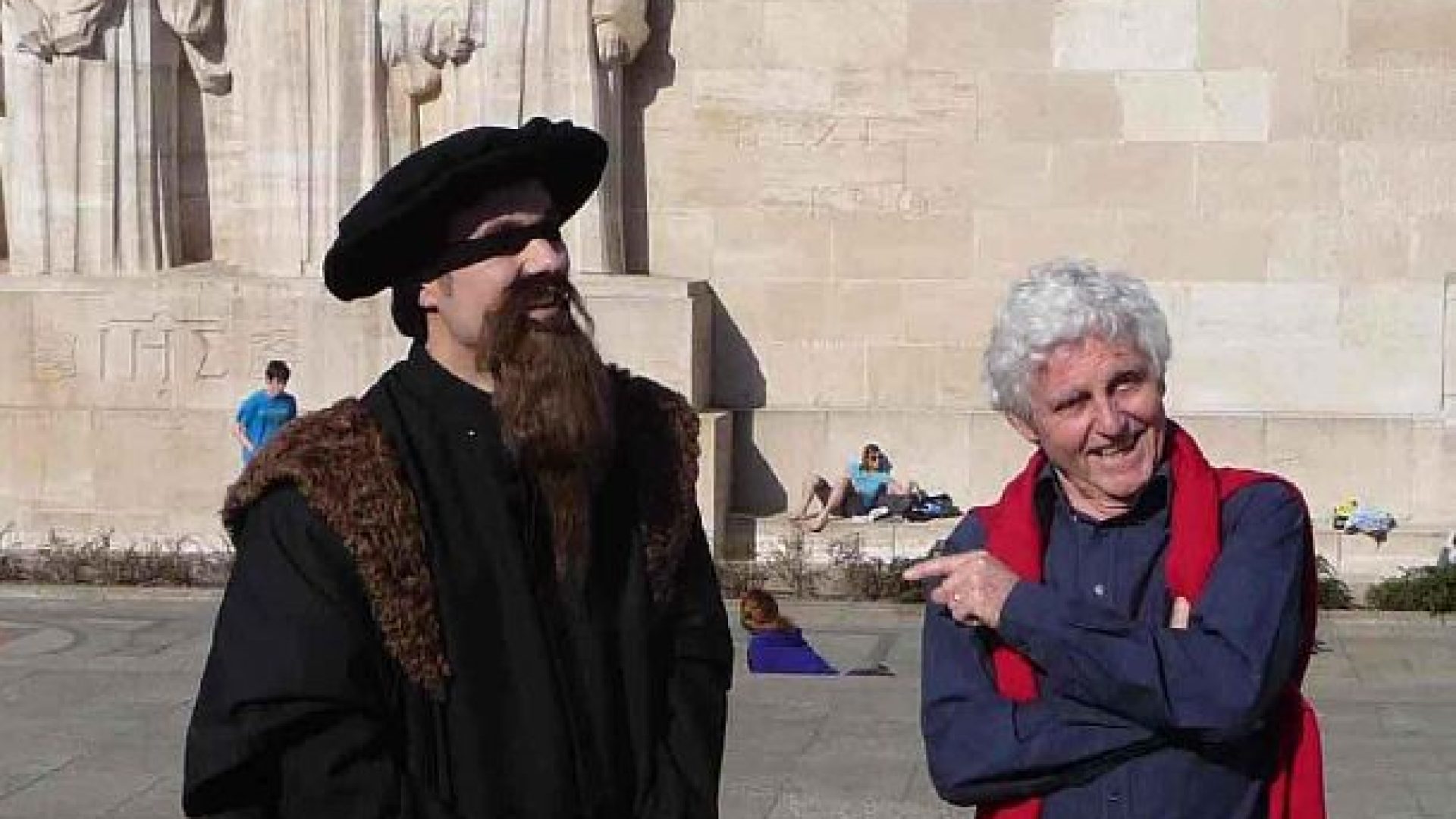 "Calvin: le retour!" Clip 1: Au pied du mur.