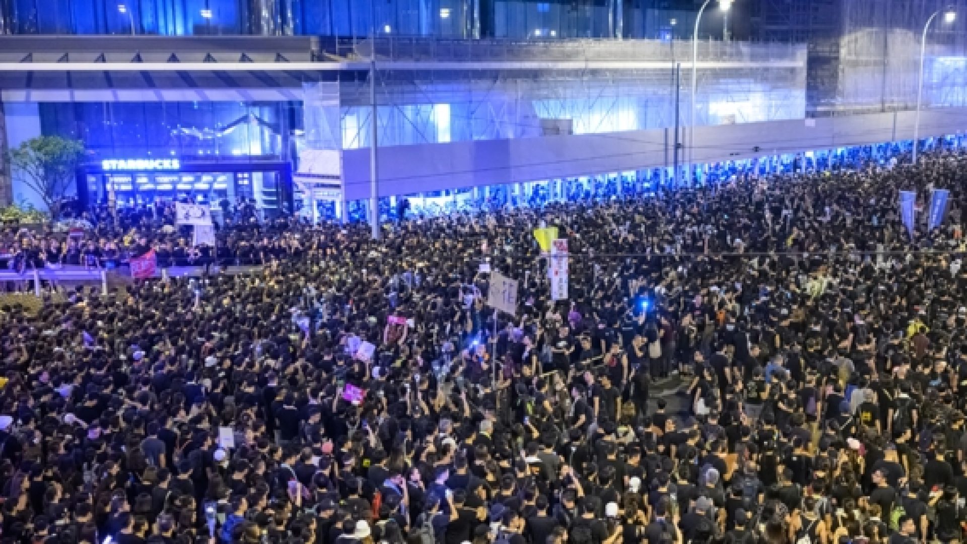 Un chant chrétien rallie les manifestants à Hong Kong