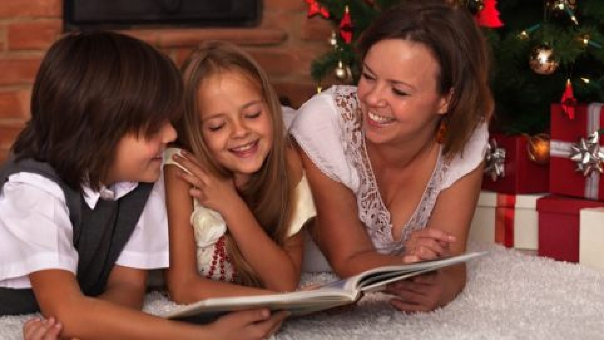 Deux récits de Noël en vidéo et deux contes pour votre veillée