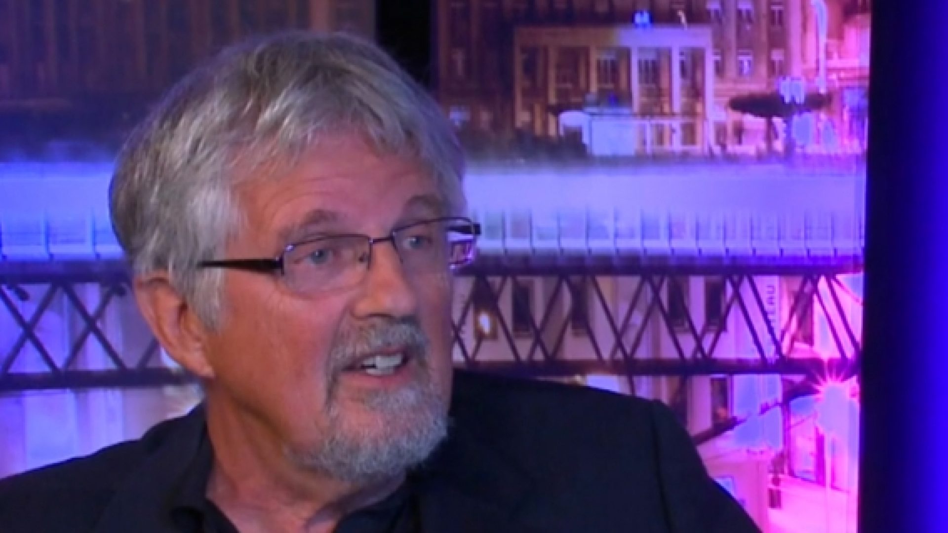 «La paternité de Dieu» selon le pasteur et physicien Paul Hemes (Ciel! Mon info)