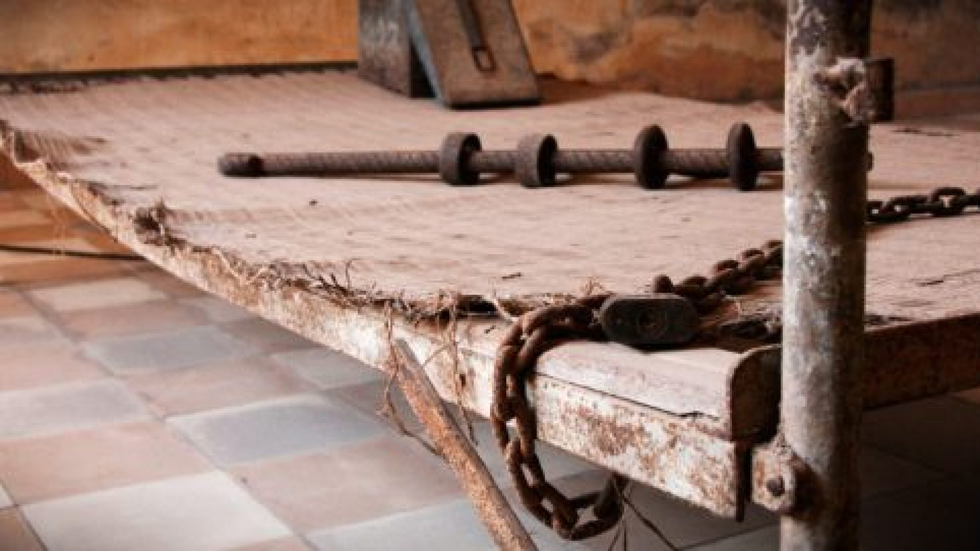 Déclaration commune des Eglises suisses contre la torture