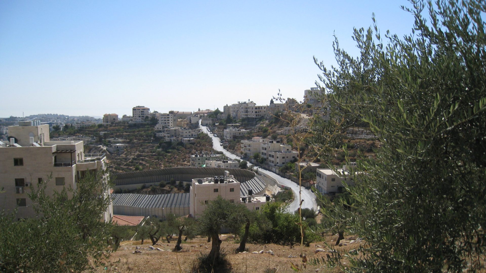 « Israël-Palestine : à Crémisan, le mur pour seul horizon ! » par Gabrielle Desarzens