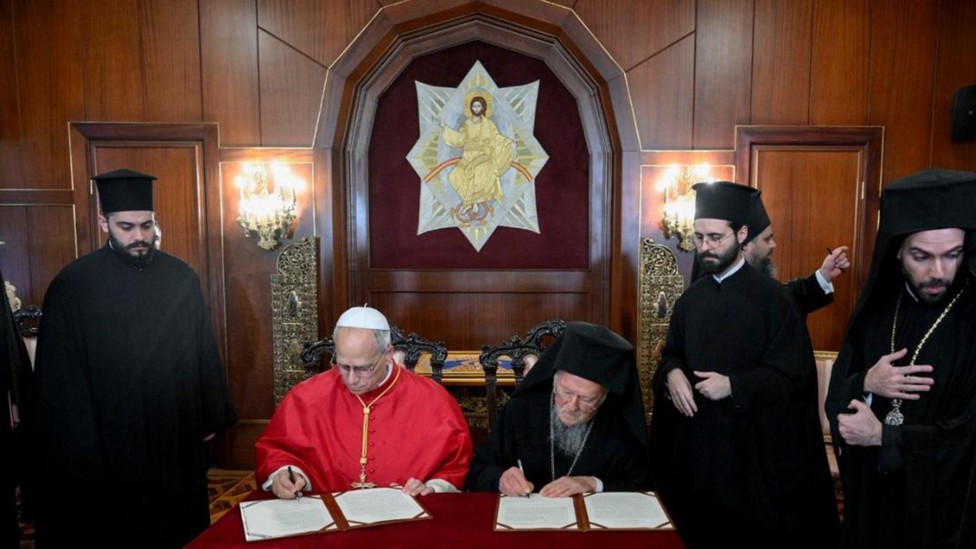 Signature Déclaration commune Pape Léon et Patriarche Bartholomée
