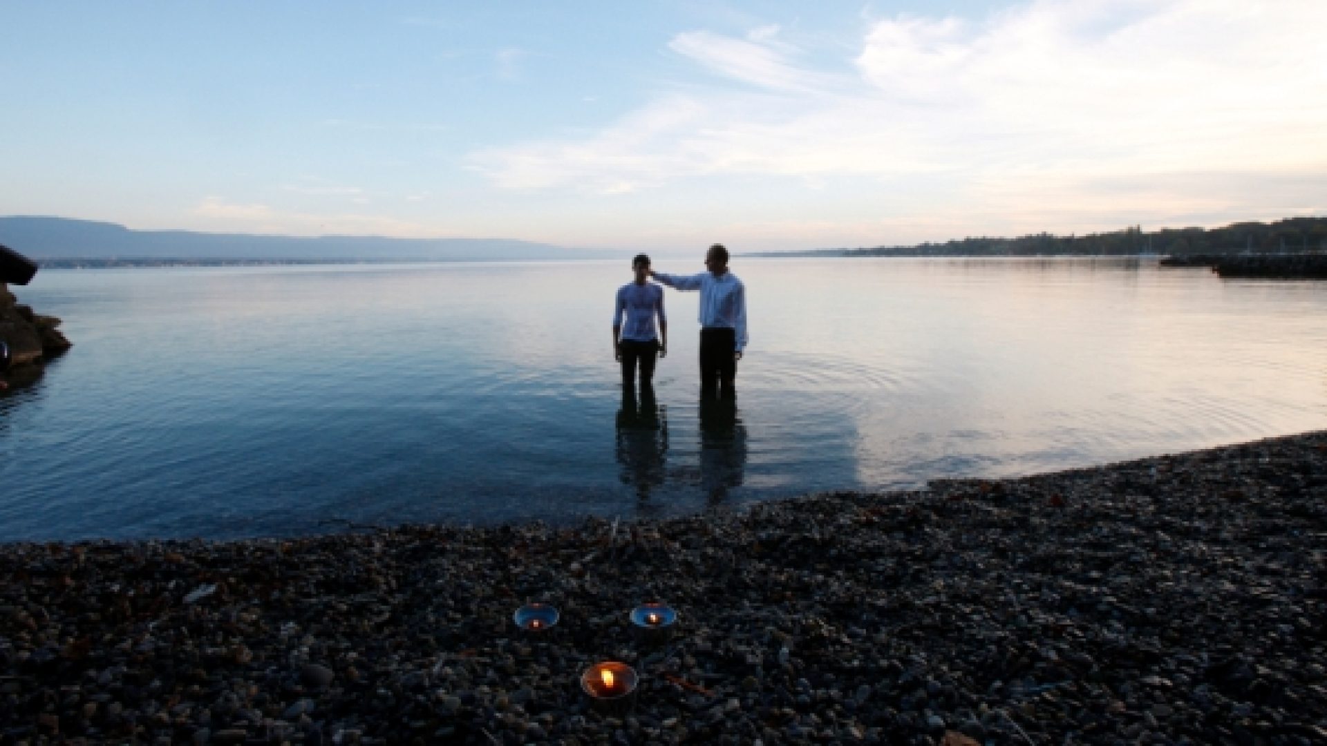 Genève n’autorise plus les baptêmes dans le lac Léman