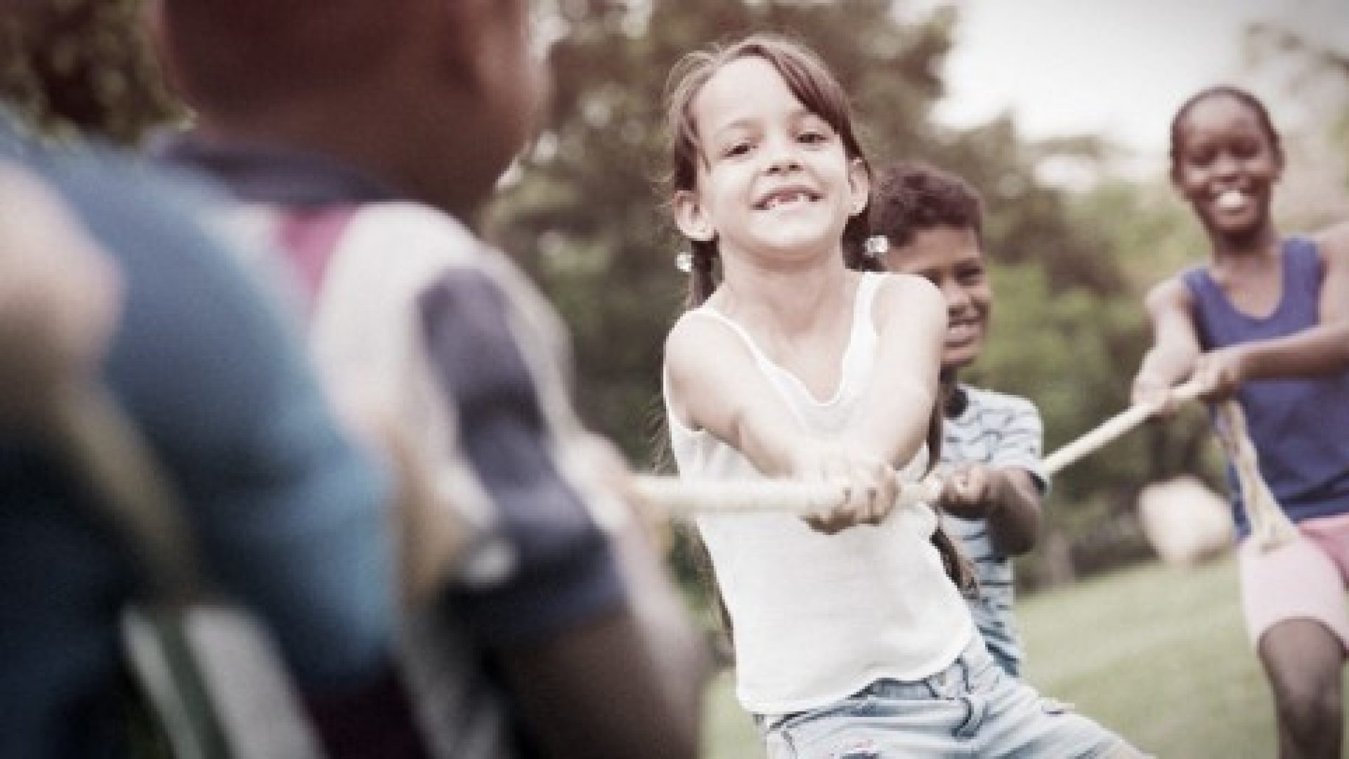 L'OFAS lâche 18 œuvres chrétiennes au service de la jeunesse