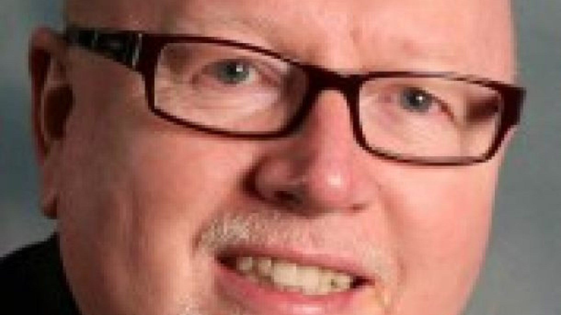 Défense de la liberté religieuse : l’Alliance évangélique mondiale et Geoff Tunnicliffe encouragent à développer des partenariats avec des croyants d’autres religions
