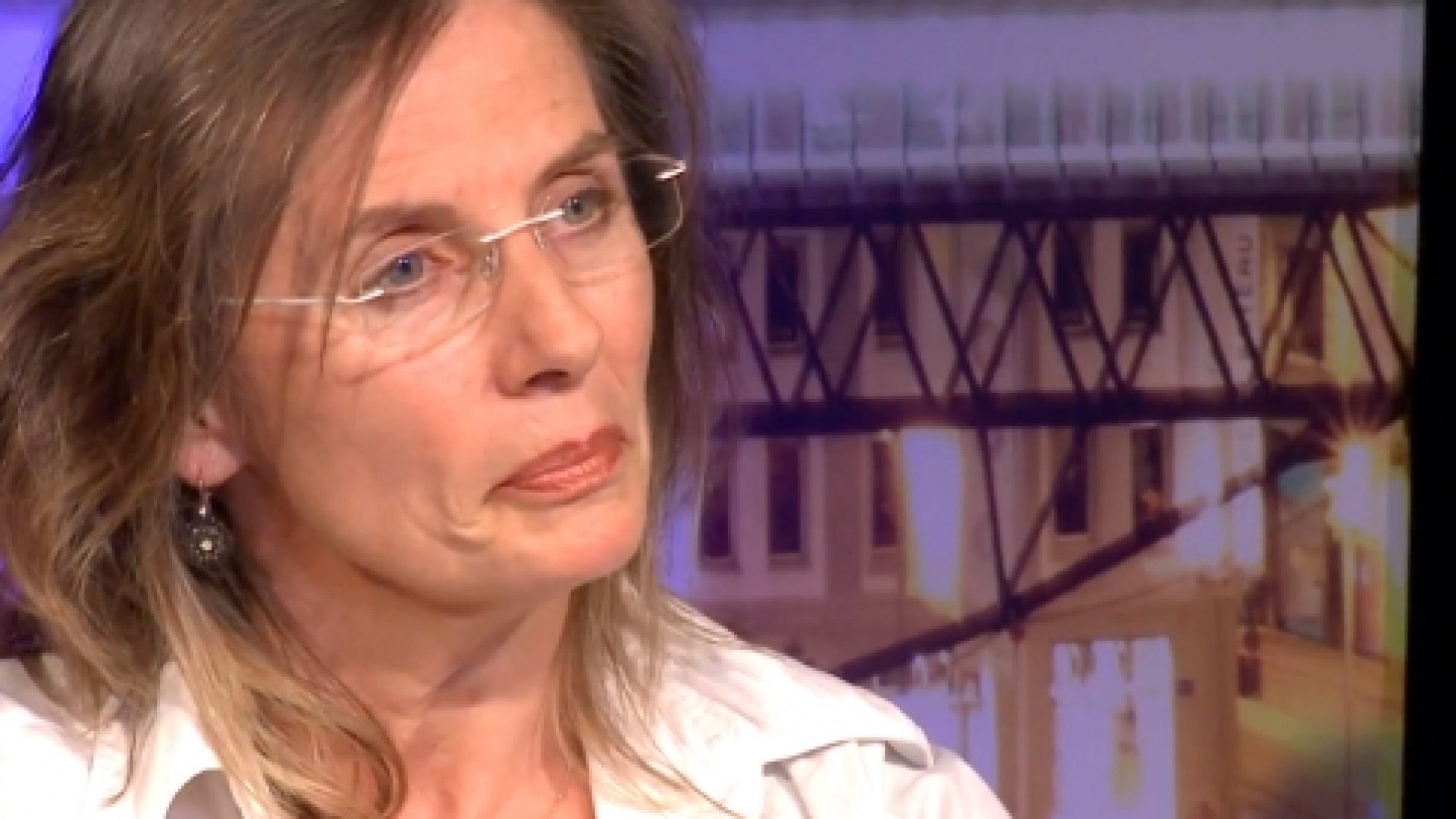 Anne-France Muller: "Libérée" de la violence sexuelle subie enfant